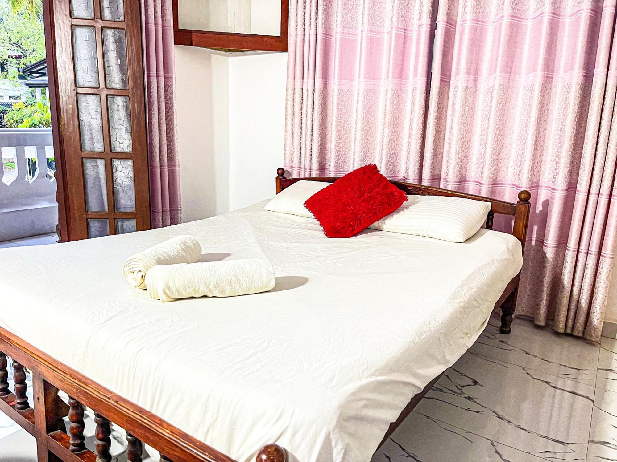 Galle Camellia Quarto foto